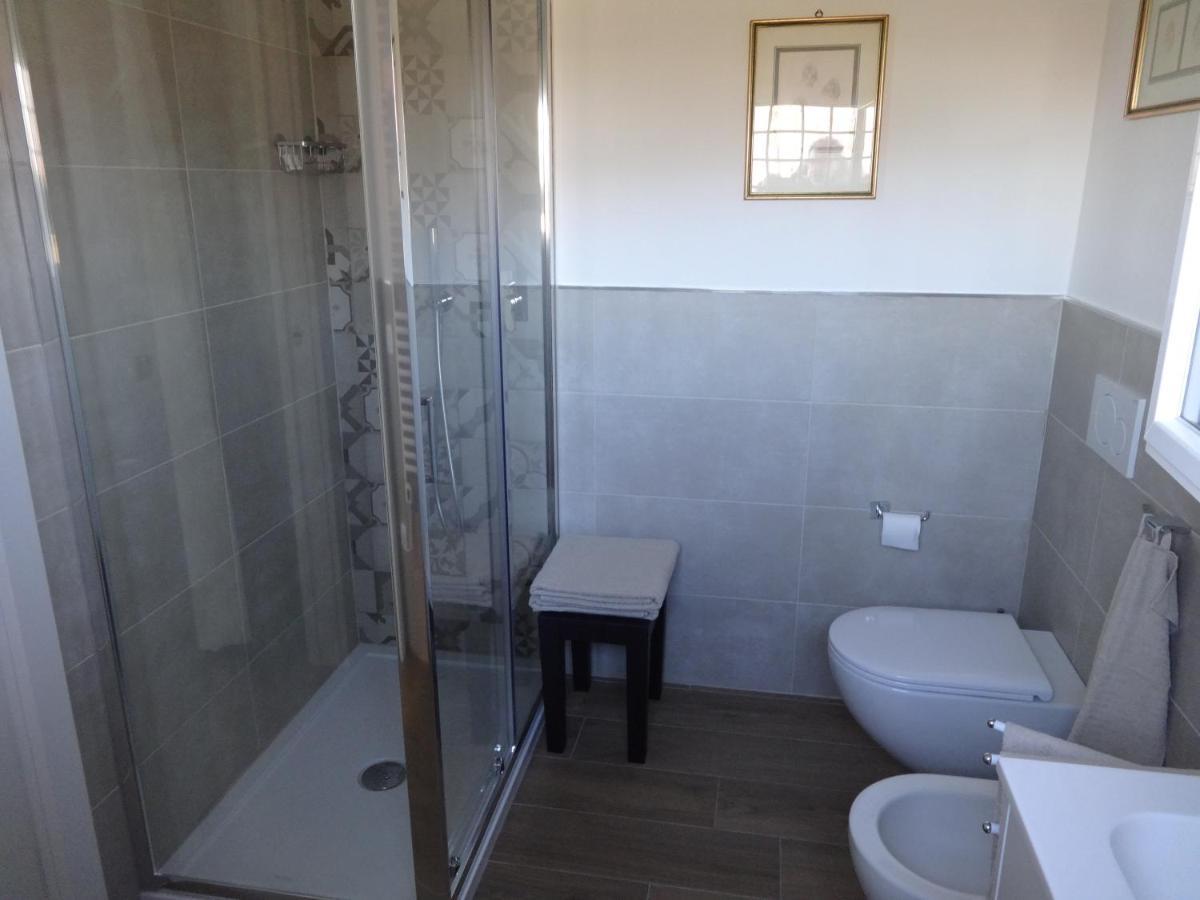 בית הארחה Monticello Conte Otto 	Residenza Capitello 48 מראה חיצוני תמונה